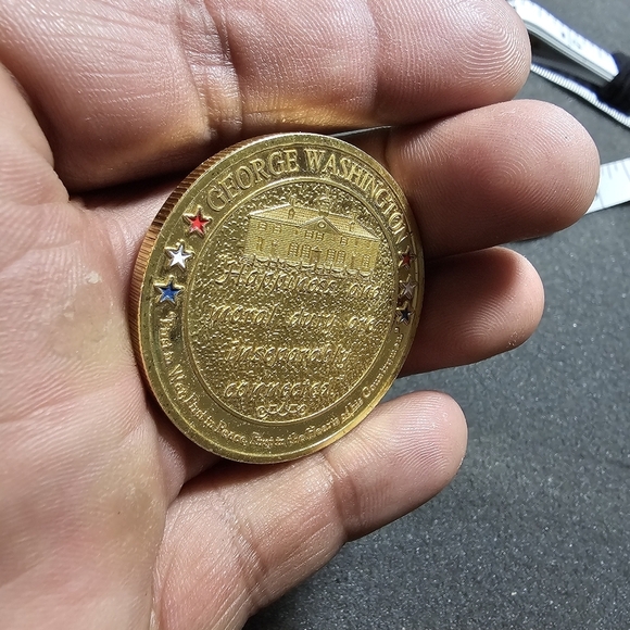 George Washington 1732-1799 First U.S Pressident Commemorative Coin Token gokd t - Picture 7 of 11